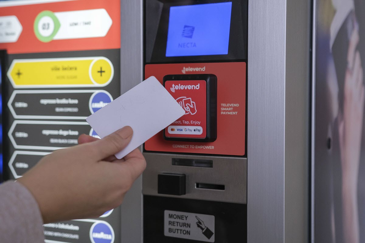 pay with loyalty card at vending machine